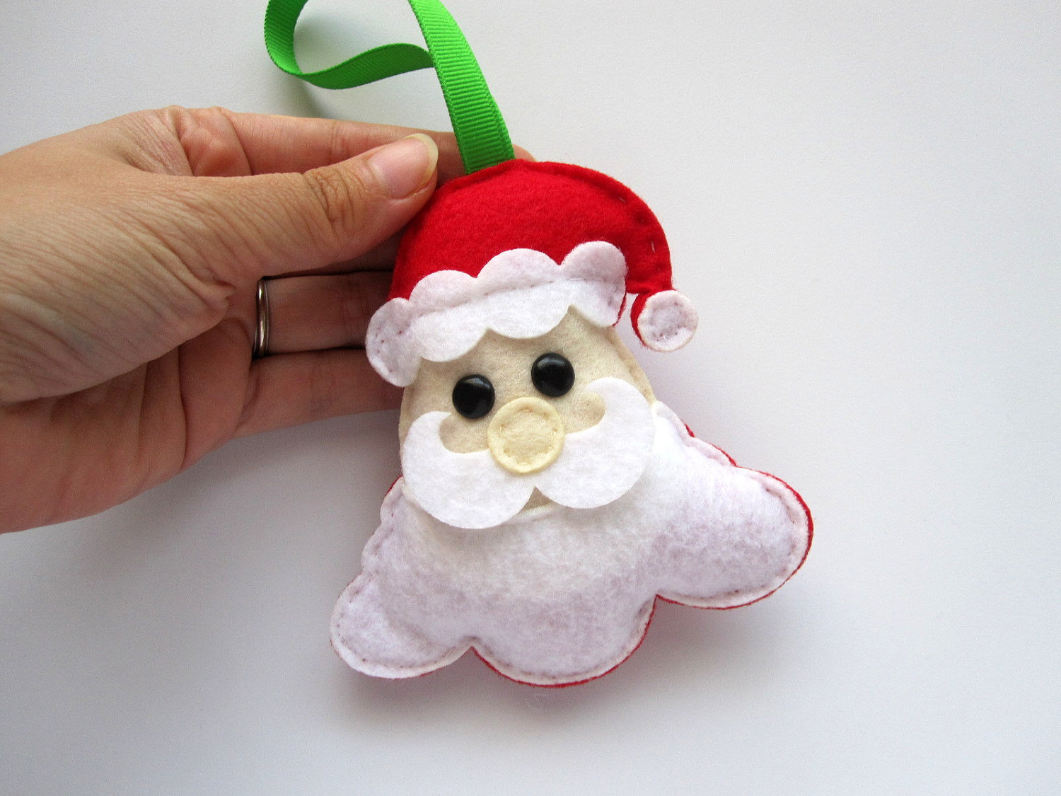 Santa Claus Sewing Pattern - PDF EPATTERN , Christmas Ornament A492 on