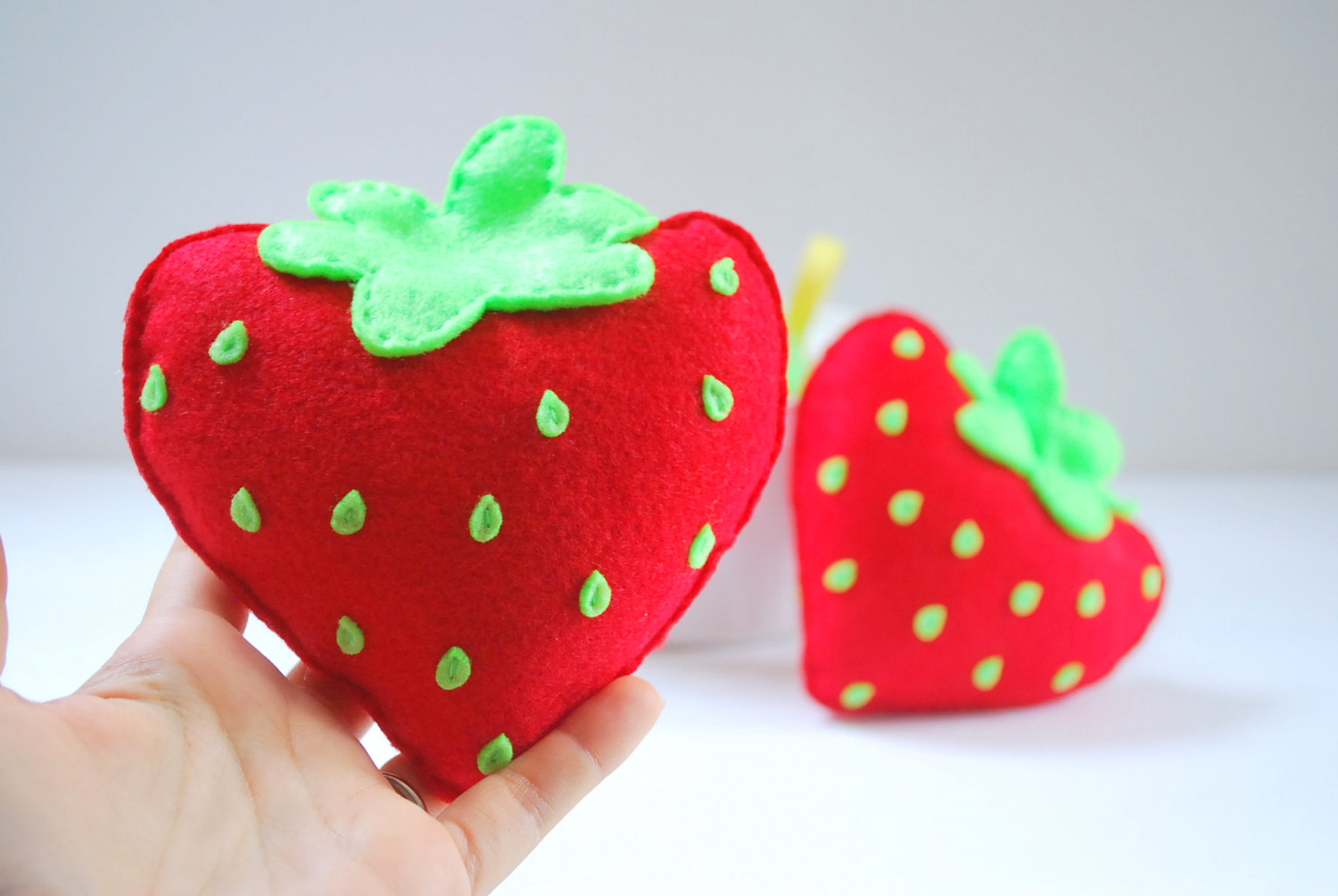 Strawberry DIY Sewing Pattern, Felt Strawberry Plush Kids Craft Project